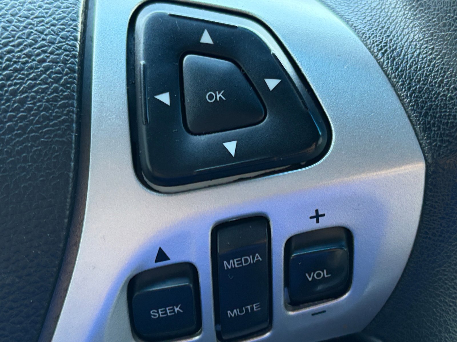 Used 2013 Ford Explorer FWD image 27