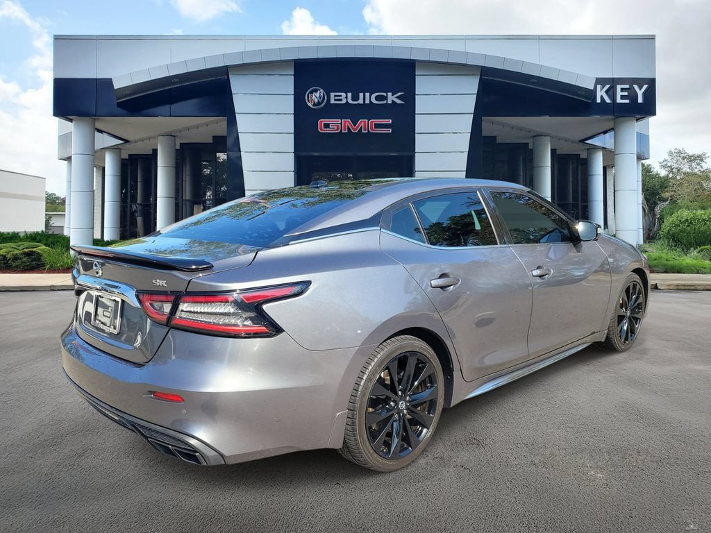 Used 2020 Nissan Maxima SR w/ Sport Mat Group FWD image 4