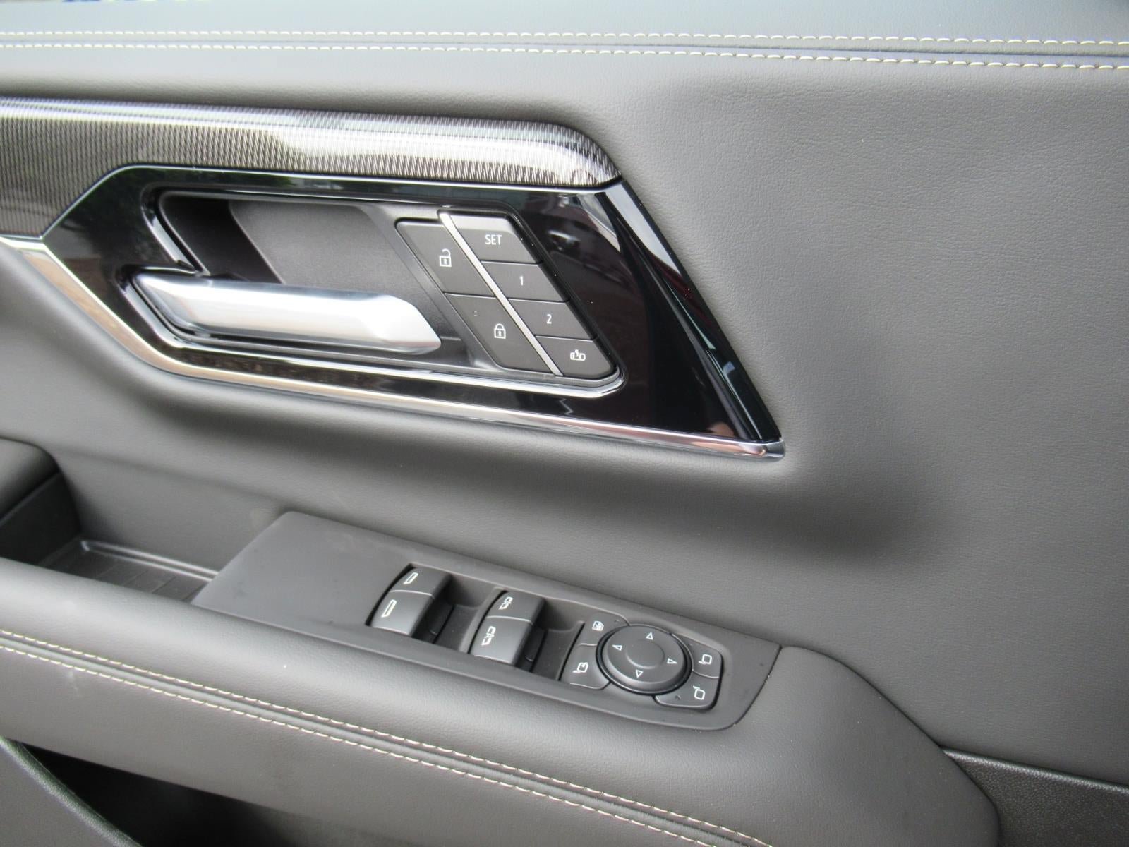 New 2026 GMC Yukon XL Elevation RWD image 21