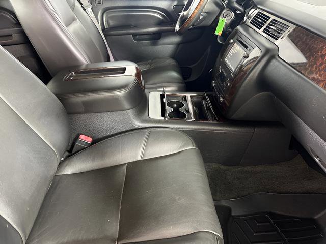 Used 2013 GMC Sierra 2500 Denali w/ Suspension Package, Off-Road image 39