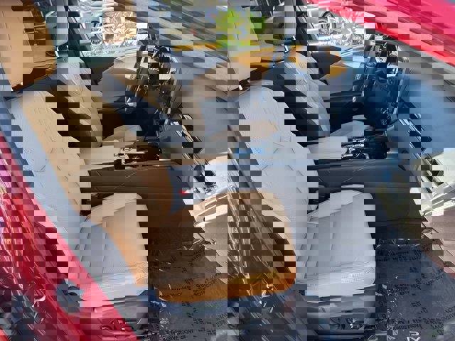 Used 2025 Lexus RX 350 FWD w/ Technology Package image 6