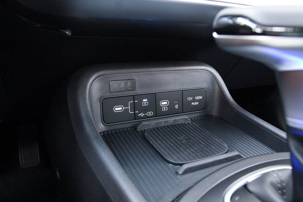 Certified 2026 Hyundai Kona SEL Sport FWD image 16