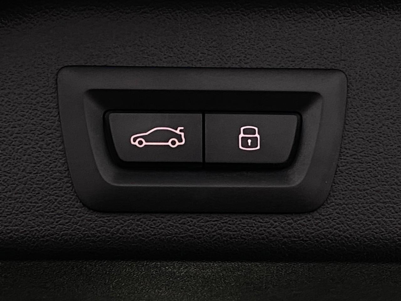 Certified 2023 BMW X5 xDrive40i w/ Premium Package image 9