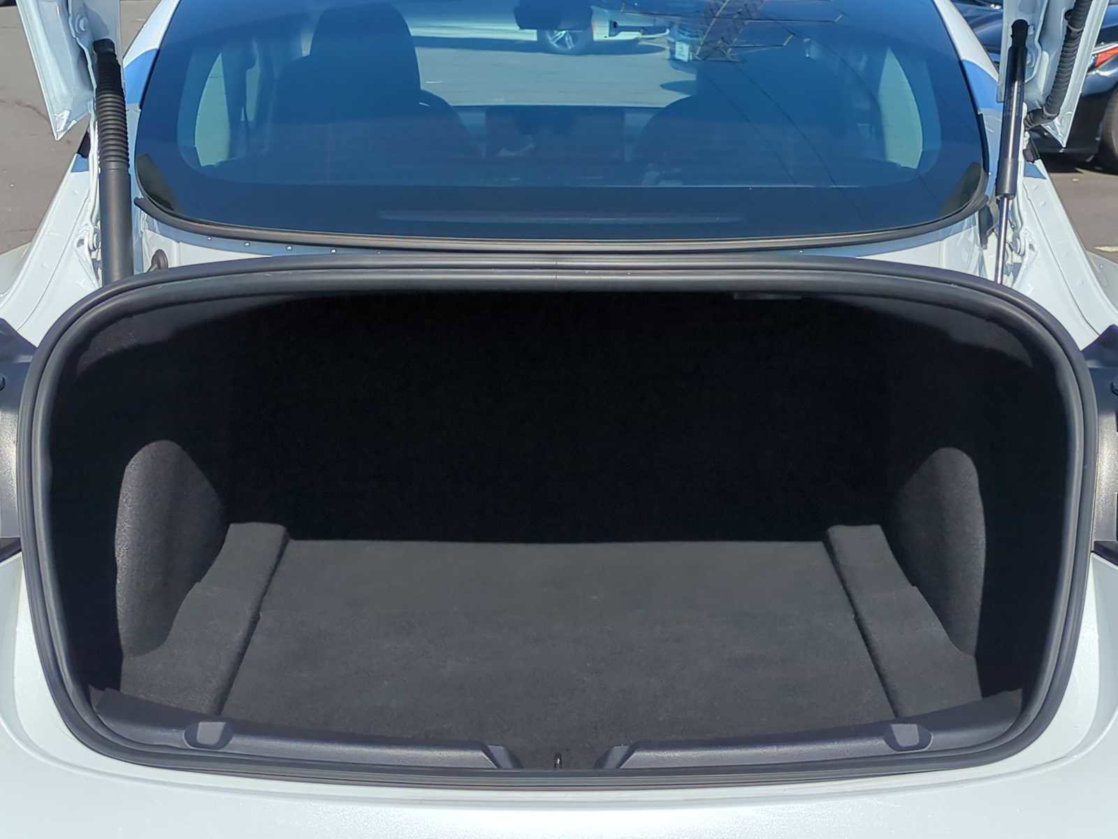 Used 2021 Tesla Model 3 Standard Range Plus image 30