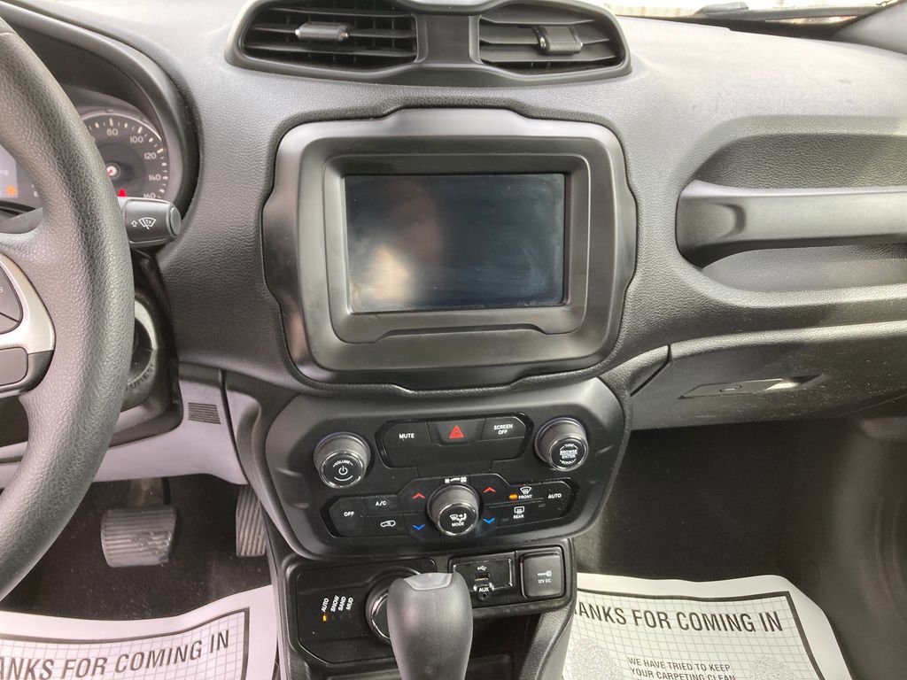 Used 2018 Jeep Renegade Sport w/ Power & Air Group image 22