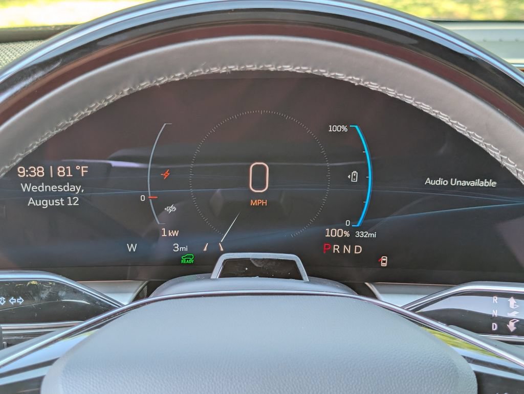 New 2026 Cadillac Lyriq Sport AWD/4WD image 24