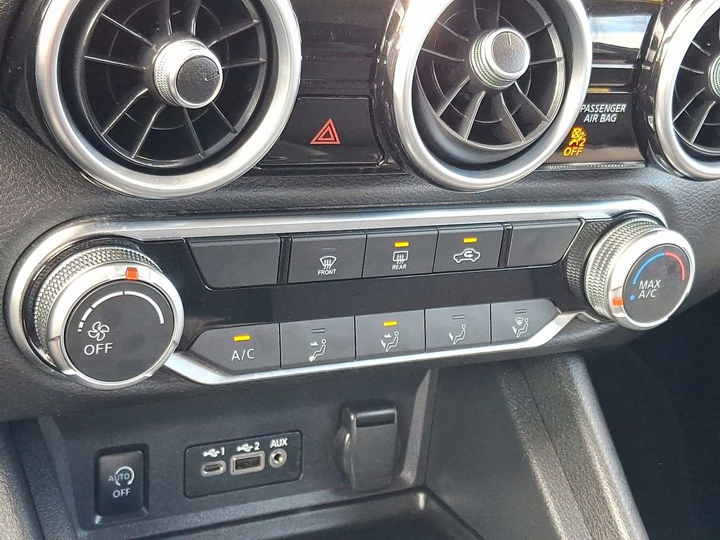 Used 2024 Nissan Sentra SV image 16