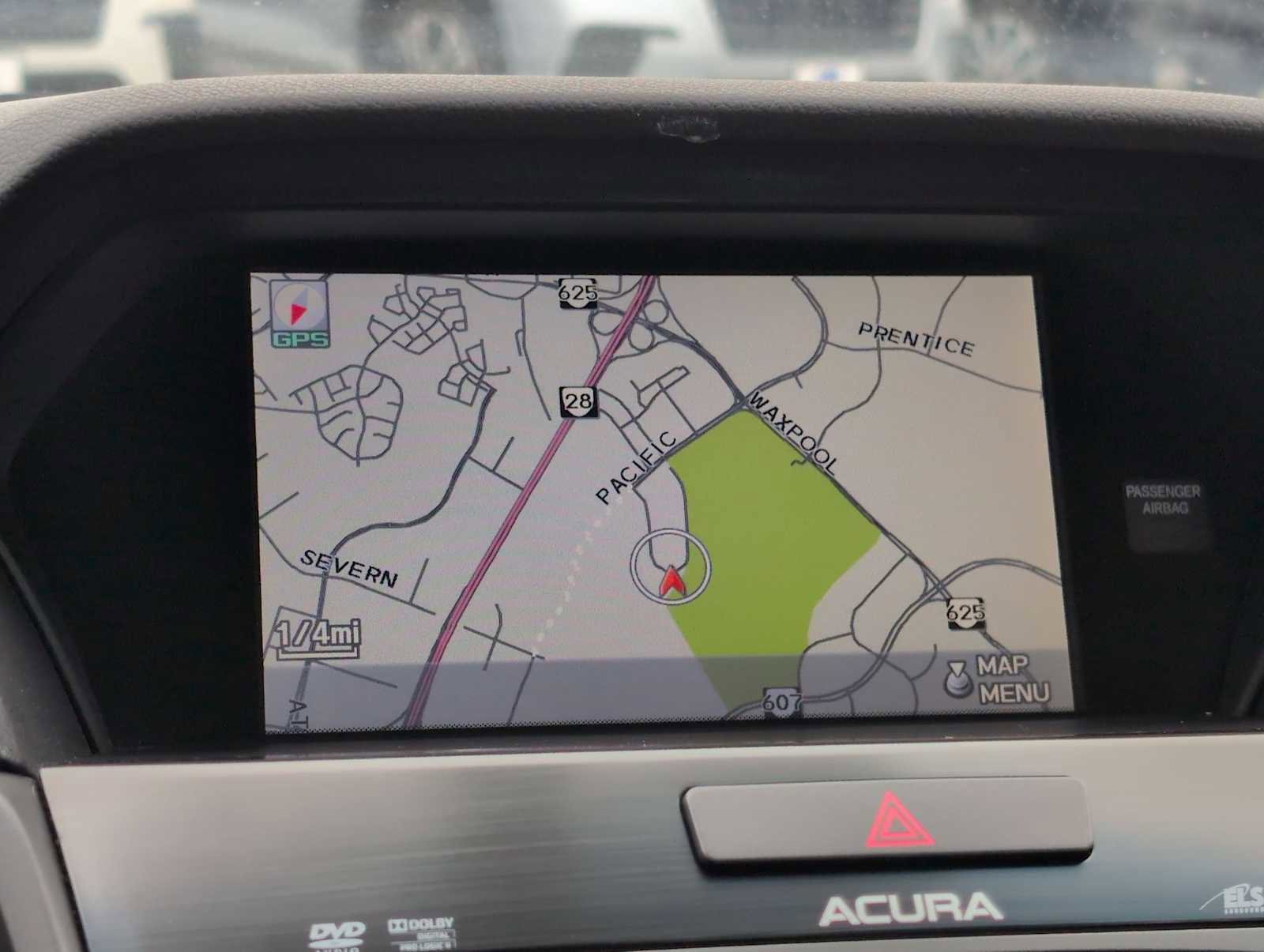 Used 2013 Acura ILX w/ Technology Package image 28