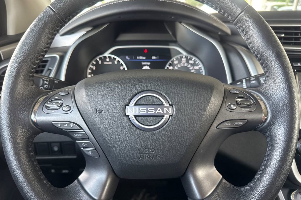 Used 2024 Nissan Murano SV w/ SV Midnight Edition Package FWD image 22