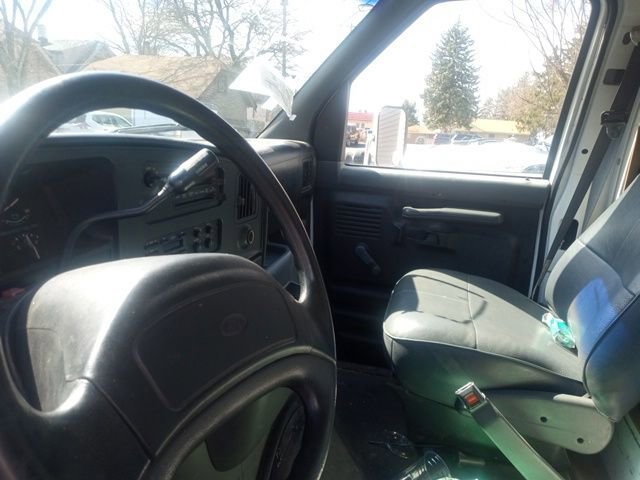 Used 1993 Ford E-350 and Econoline 350 image 10