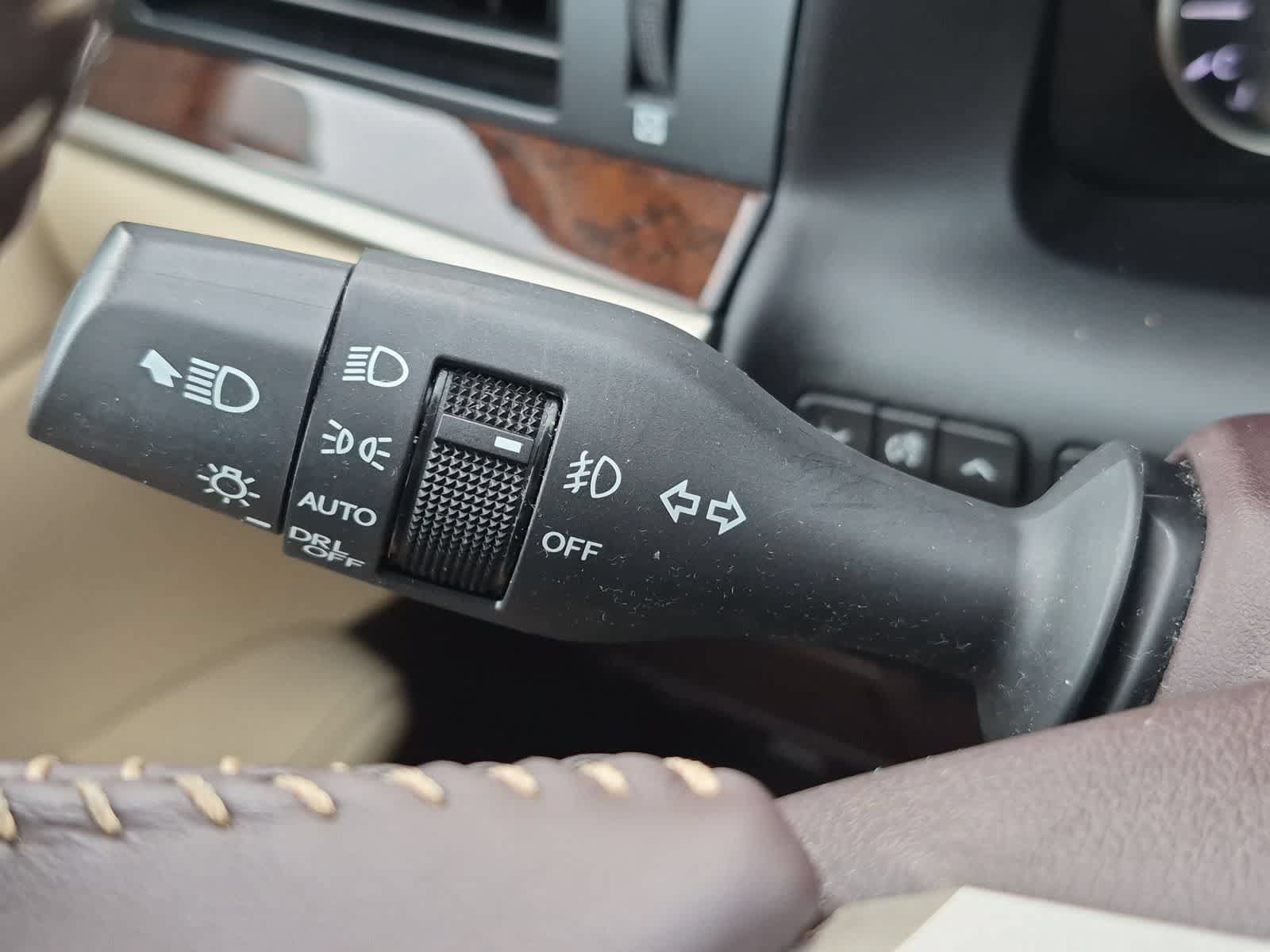 Used 2017 Lexus ES 350 w/ Navigation System Package FWD image 28