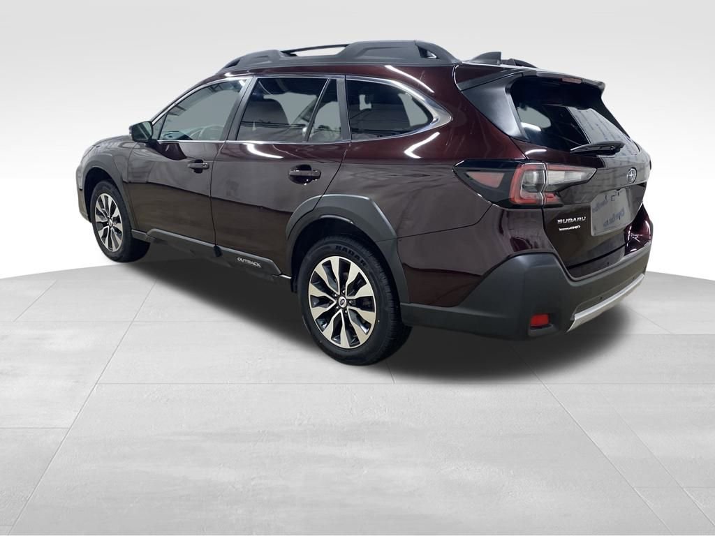 Certified 2023 Subaru Outback Limited image 2