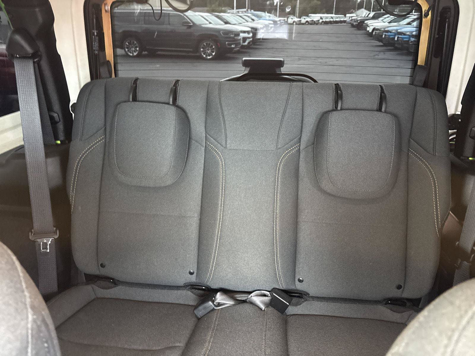 Used 2025 Jeep Wrangler Sport AWD/4WD image 22