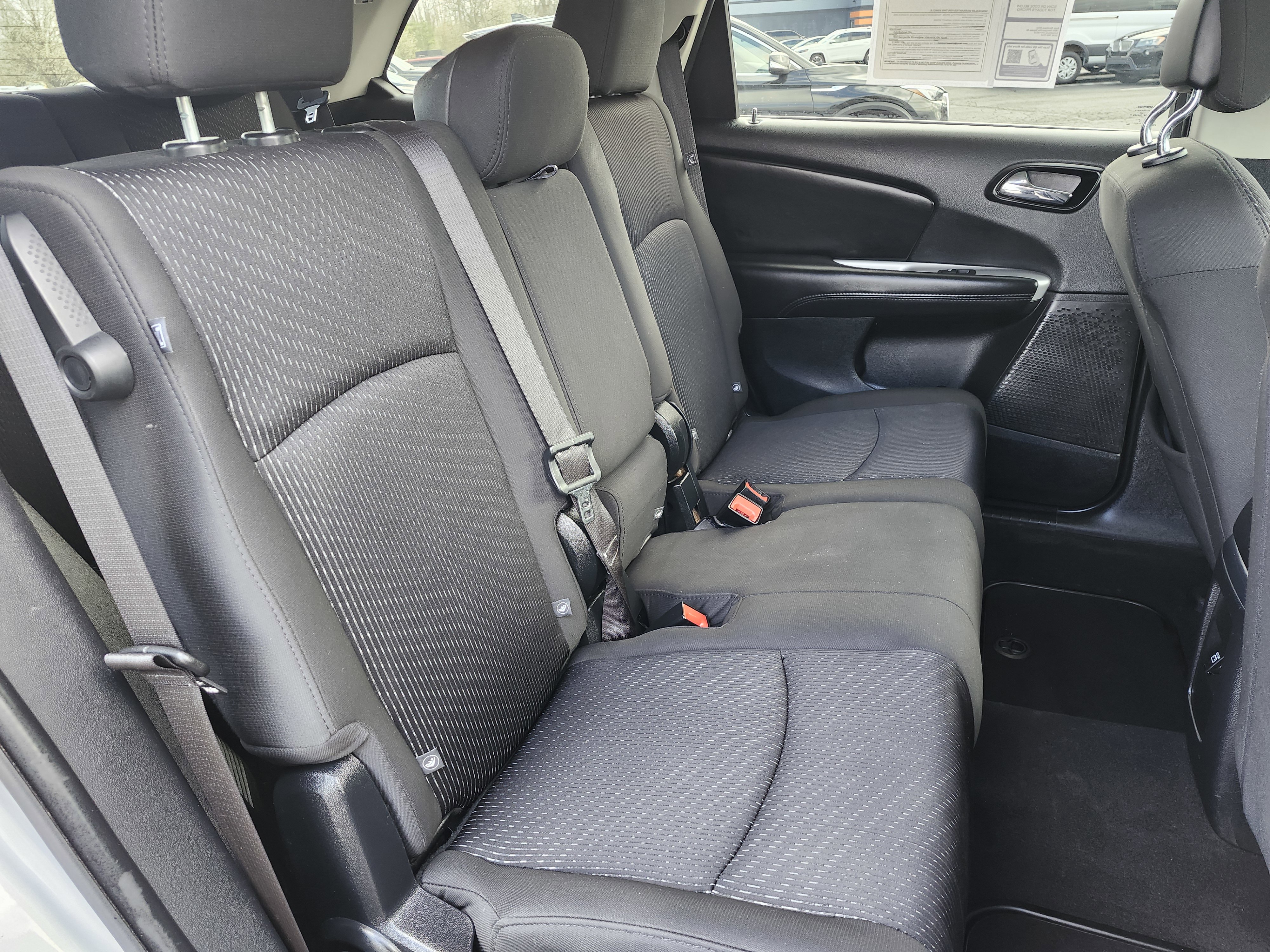 Used 2018 Dodge Journey SE w/ Popular Equipment Group image 18