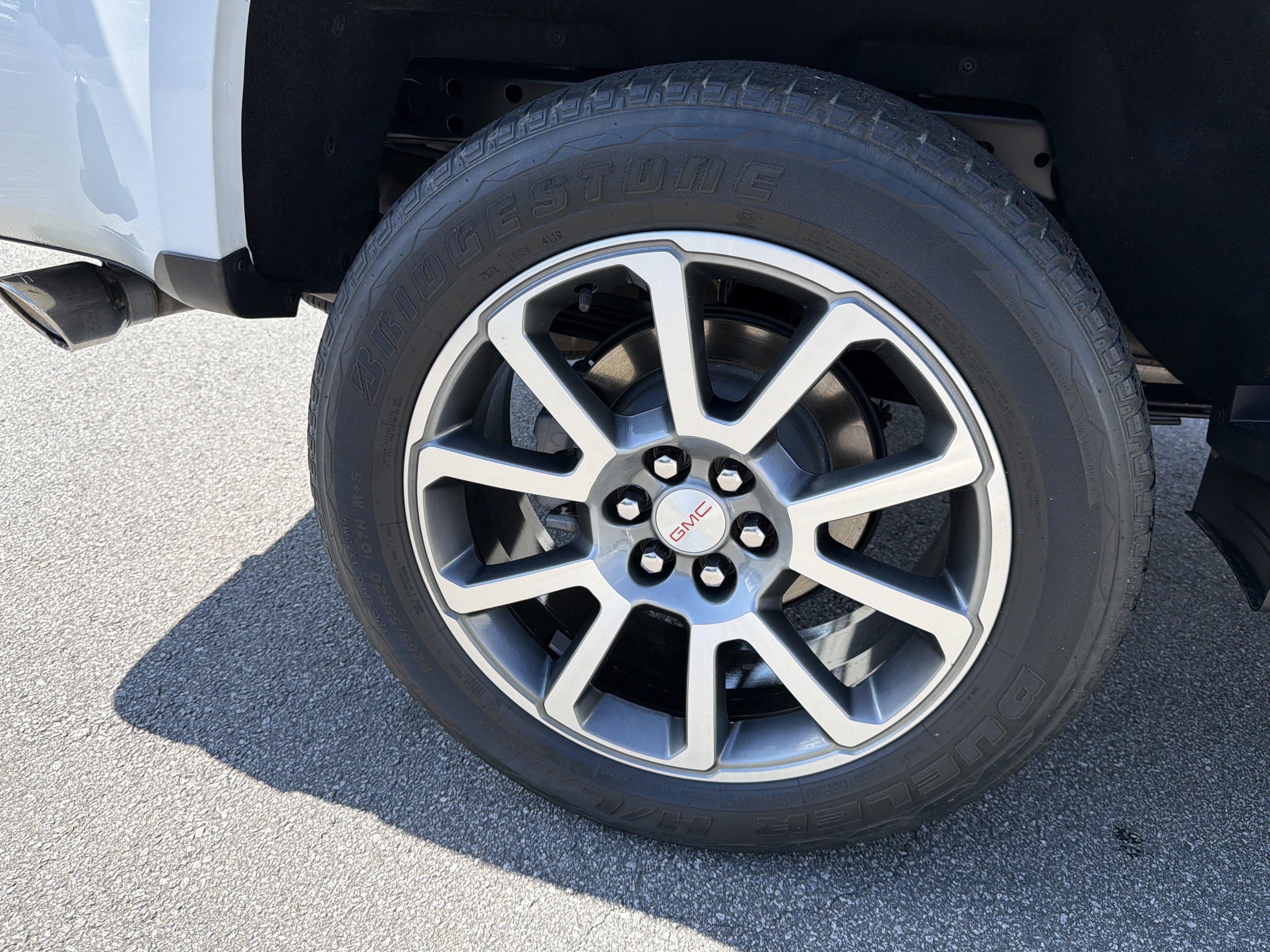 Used 2021 GMC Canyon Denali image 21