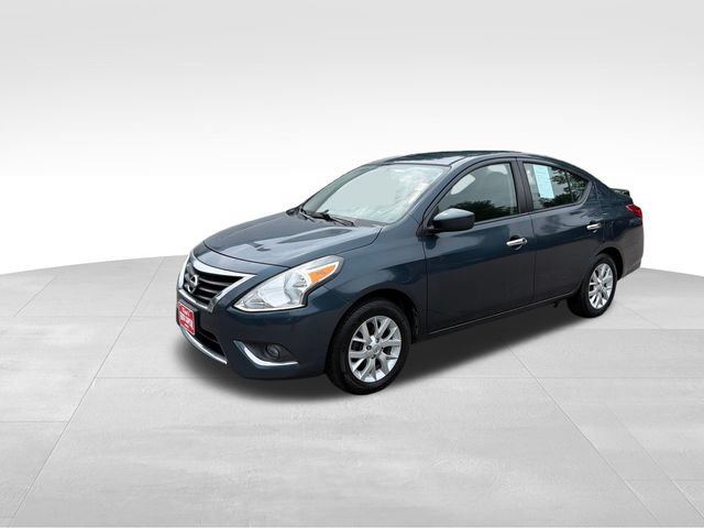 Used 2017 Nissan Versa SV w/ SV Special Edition Package FWD image 7