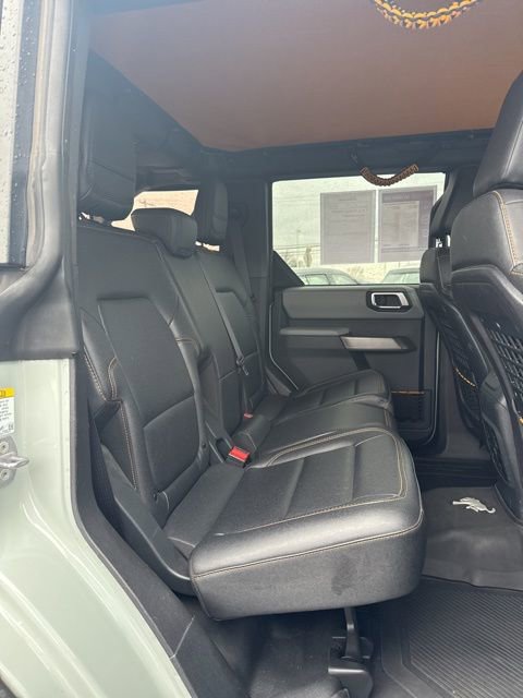 Used 2023 Ford Bronco Badlands image 15