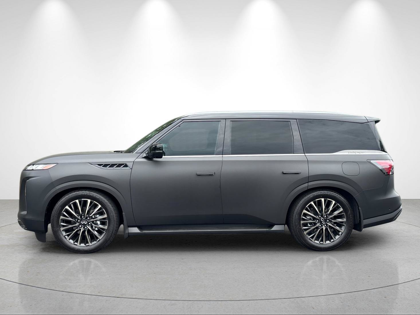 New 2026 INFINITI QX80 Autograph w/ Premium Cargo Package AWD/4WD image 2
