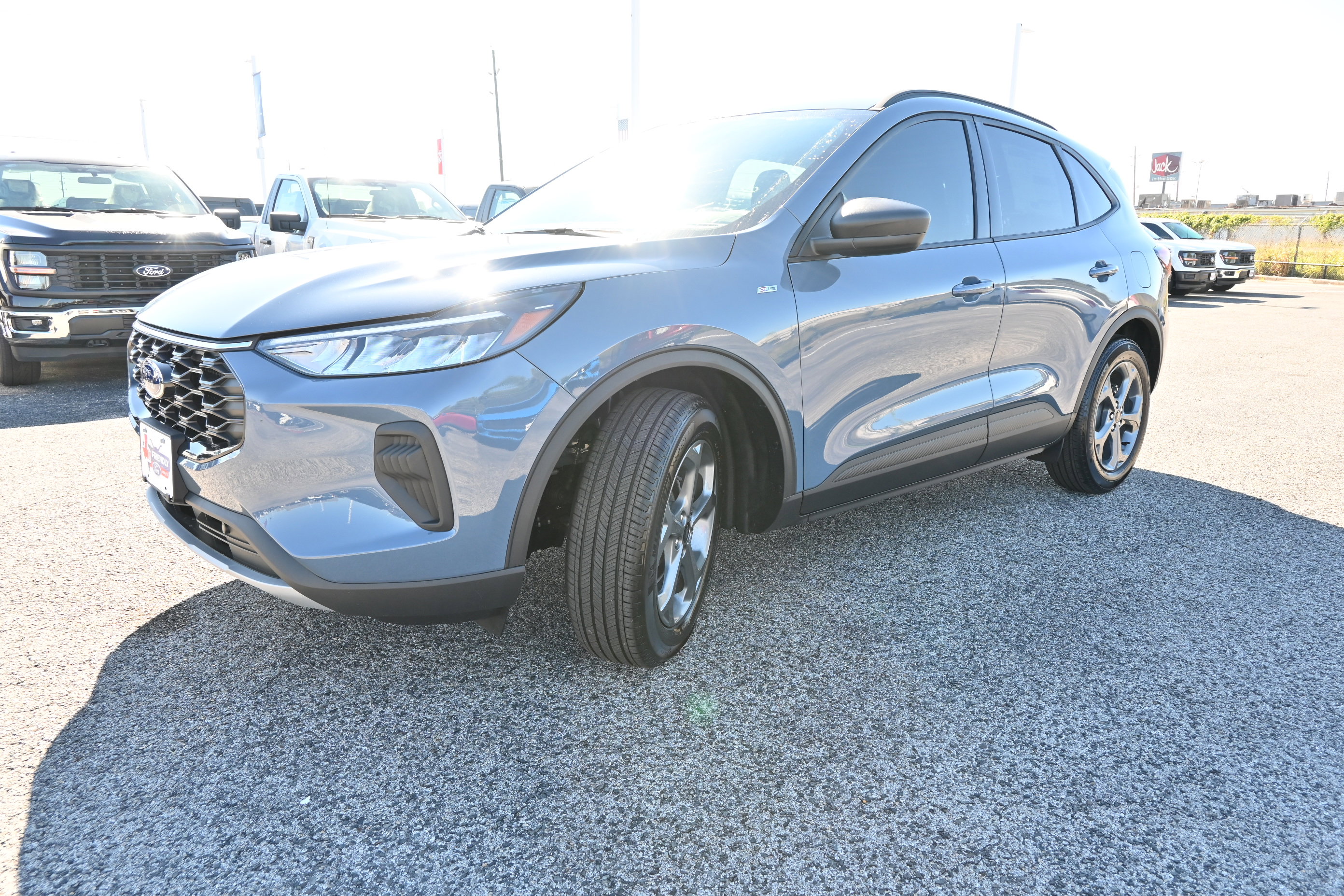 New 2026 Ford Escape ST-Line w/ Tech Pack #1 image 8