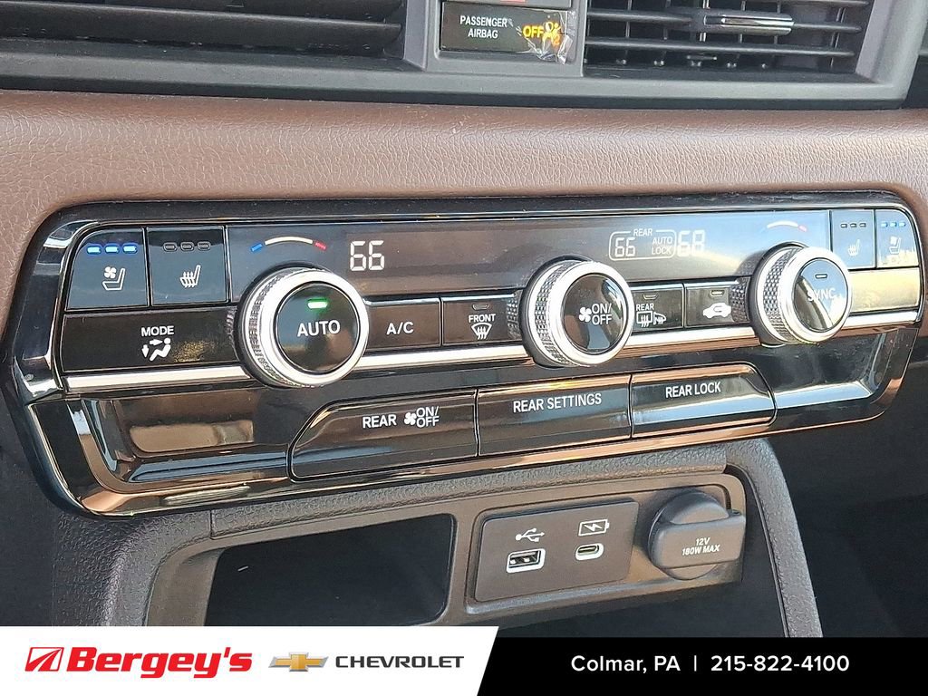 Used 2023 Honda Pilot Elite image 19