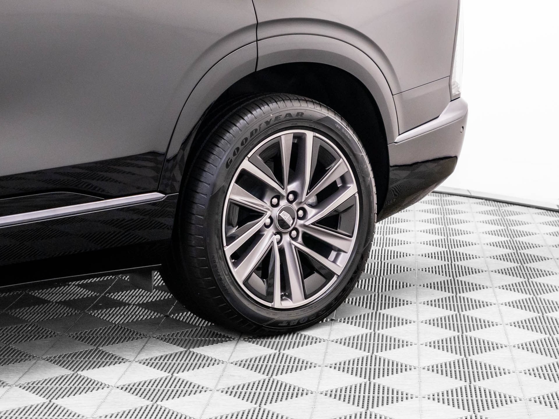 New 2026 Cadillac Vistiq Sport AWD/4WD image 35