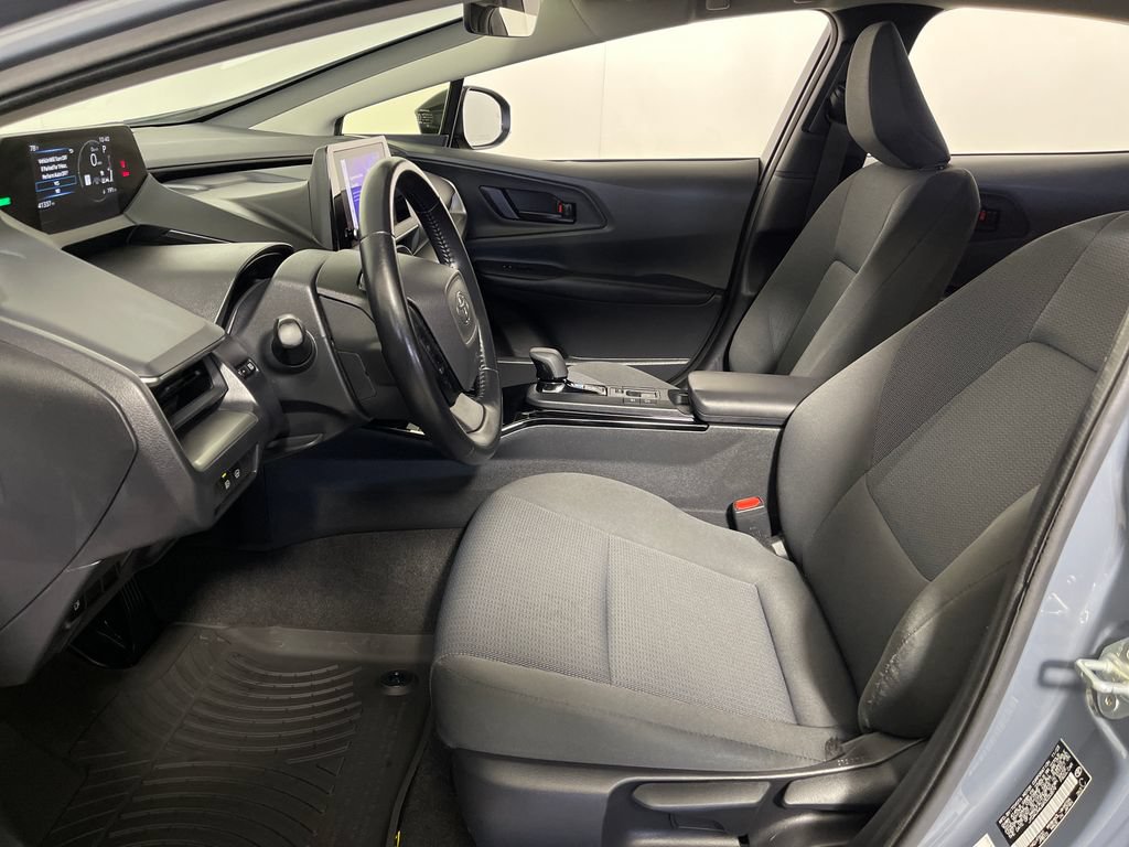 Certified 2024 Toyota Prius LE FWD image 12