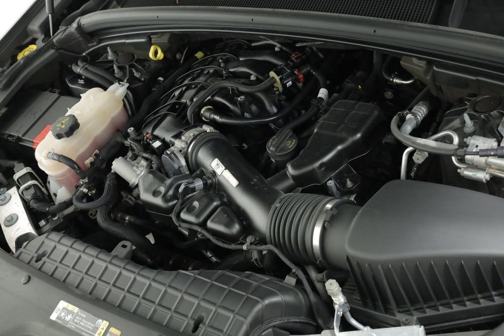 Used 2022 Jeep Grand Cherokee L Limited RWD image 9