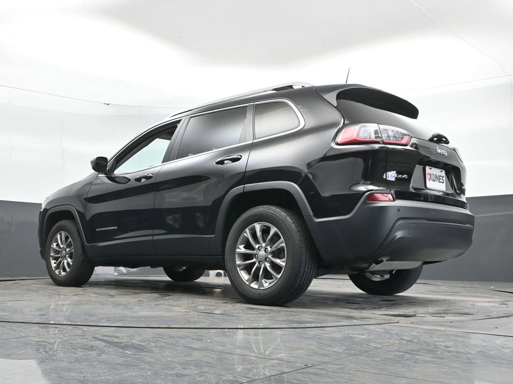 Used 2020 Jeep Cherokee Latitude Plus image 40