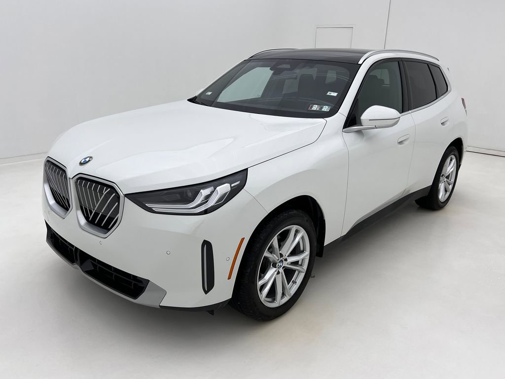 Certified 2025 BMW X3 xDrive30i w/ Convenience Package AWD/4WD image 4
