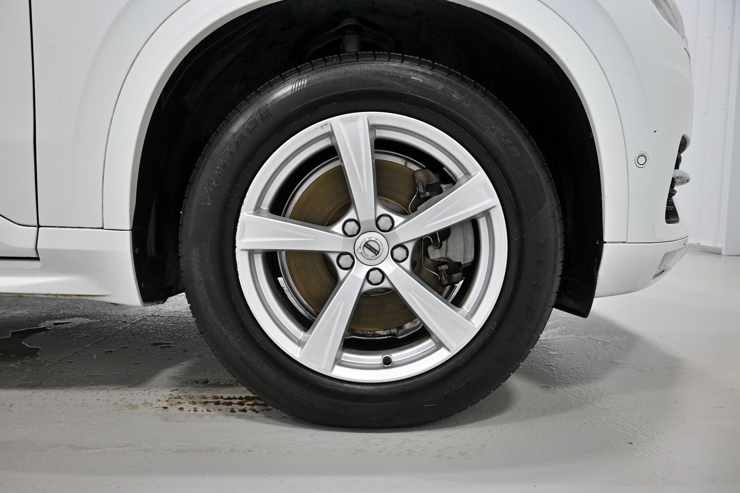 Used 2019 Volvo XC90 T5 Momentum AWD/4WD image 37