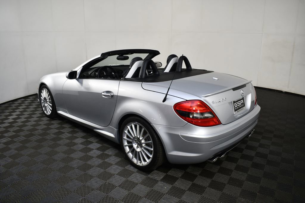 Used 2007 Mercedes-Benz SLK 55 AMG image 16