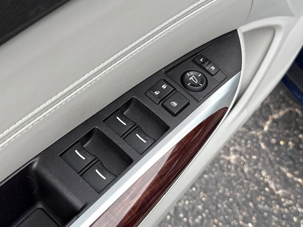 Used 2015 Acura TLX FWD image 11