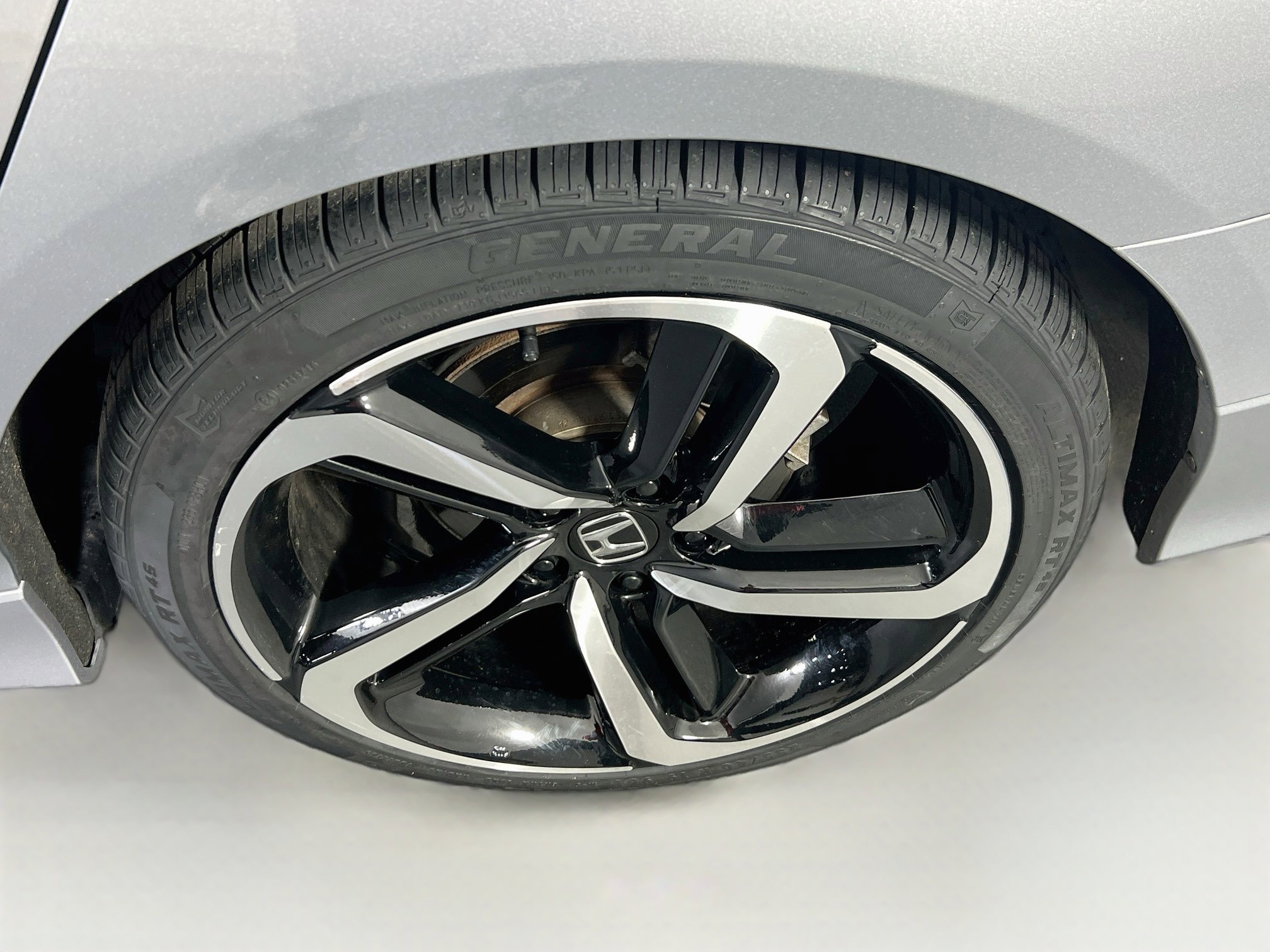 Used 2022 Honda Accord Sport image 28