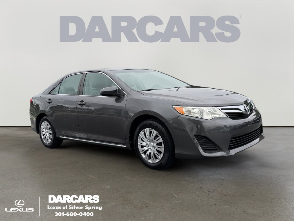 Used 2014 Toyota Camry LE