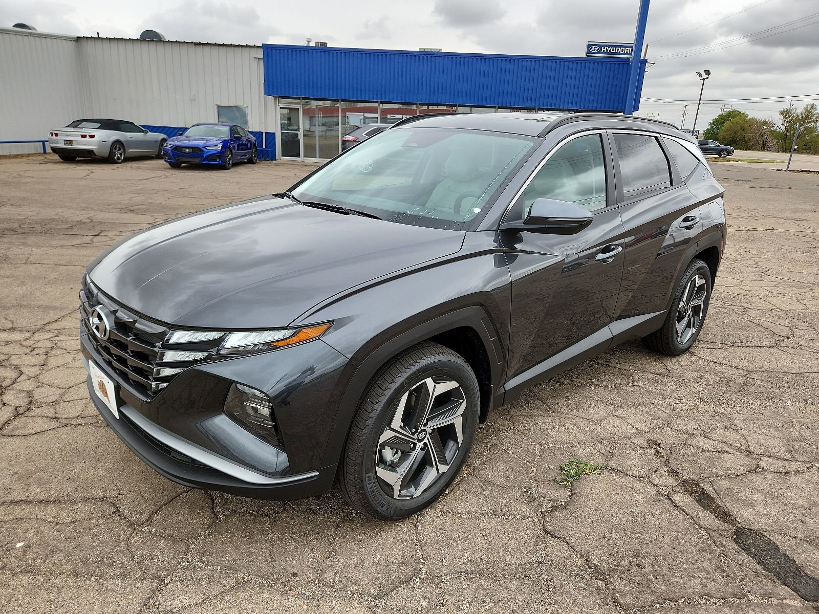 New 2024 Hyundai Tucson SEL w/ Convenience Package image 1