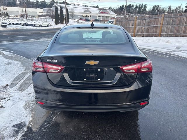 Used 2020 Chevrolet Malibu LT image 3
