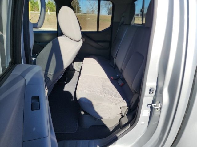 Used 2021 Nissan Frontier SV image 14