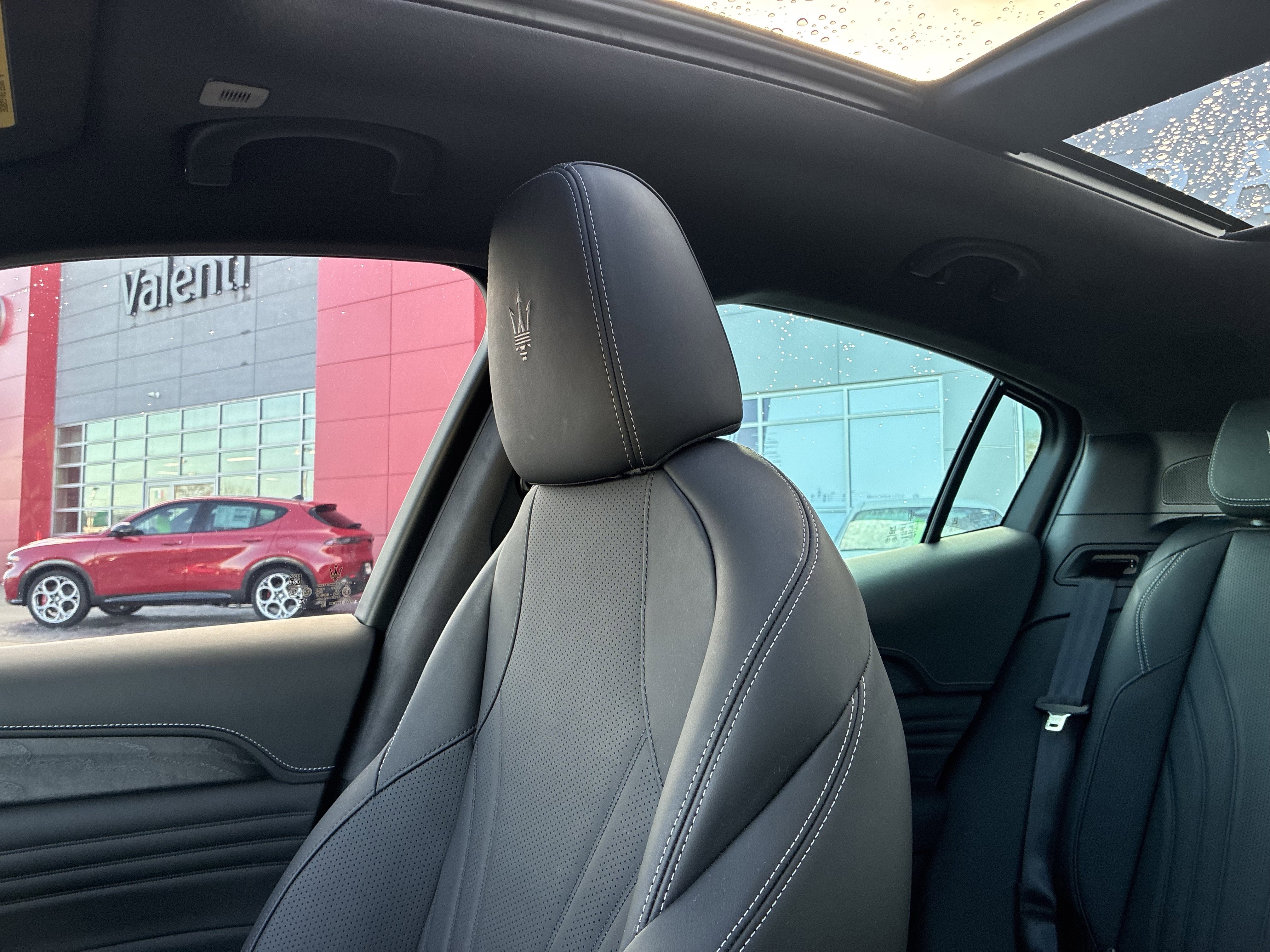 Used 2023 Maserati Grecale Modena image 27