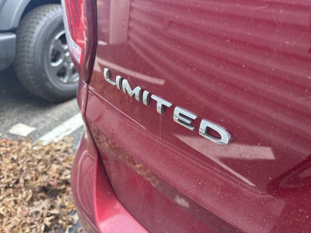 Used 2016 Ford Explorer Limited w/ Equipment Group 301A image 6