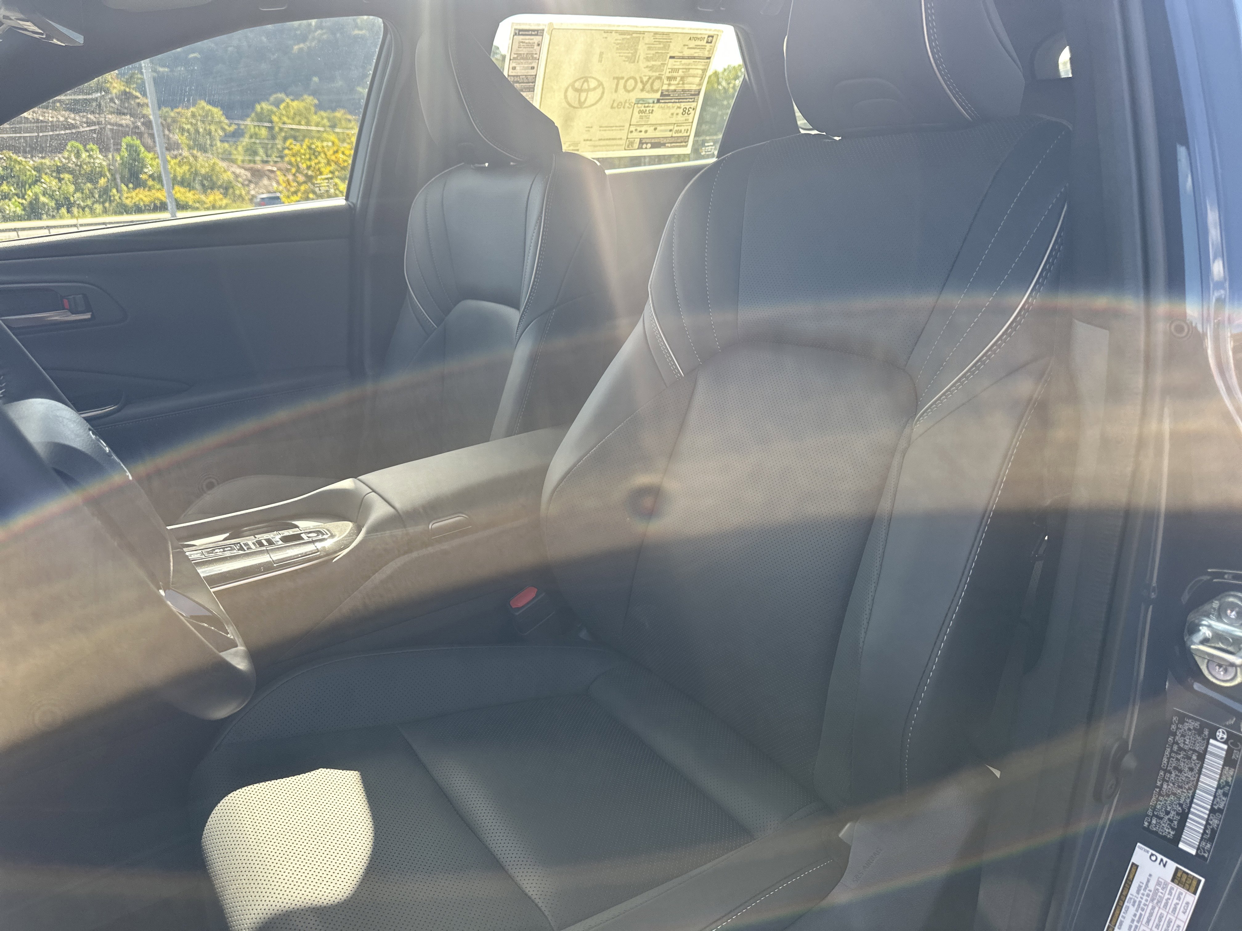 New 2025 Toyota Crown Signia image 22