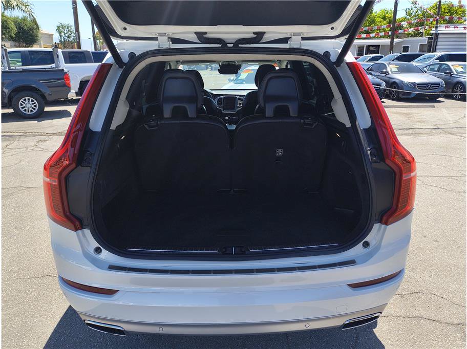 Used 2020 Volvo XC90 T6 Momentum w/ Protection Package Premier AWD/4WD image 13