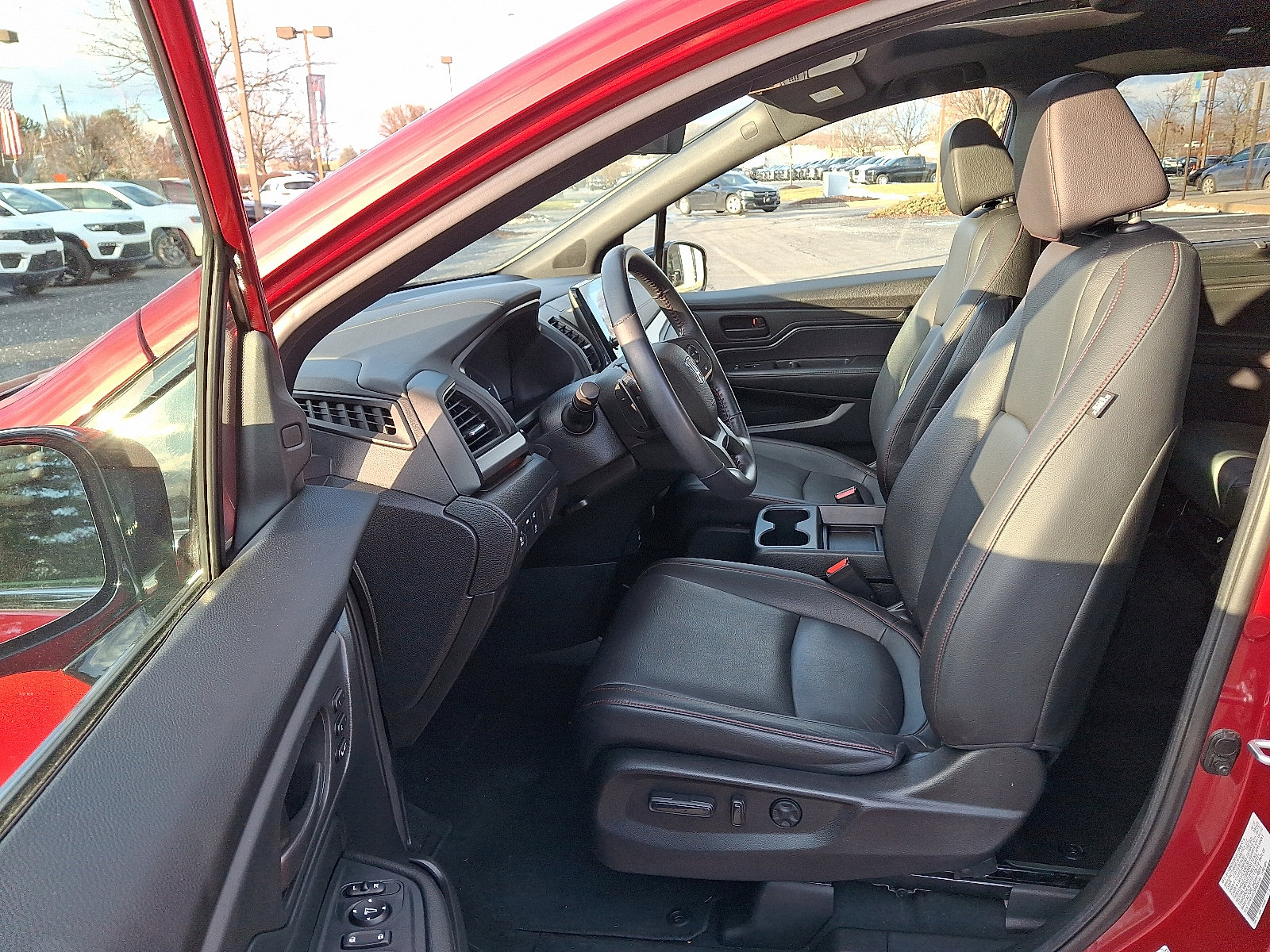 Used 2023 Honda Odyssey Sport image 14