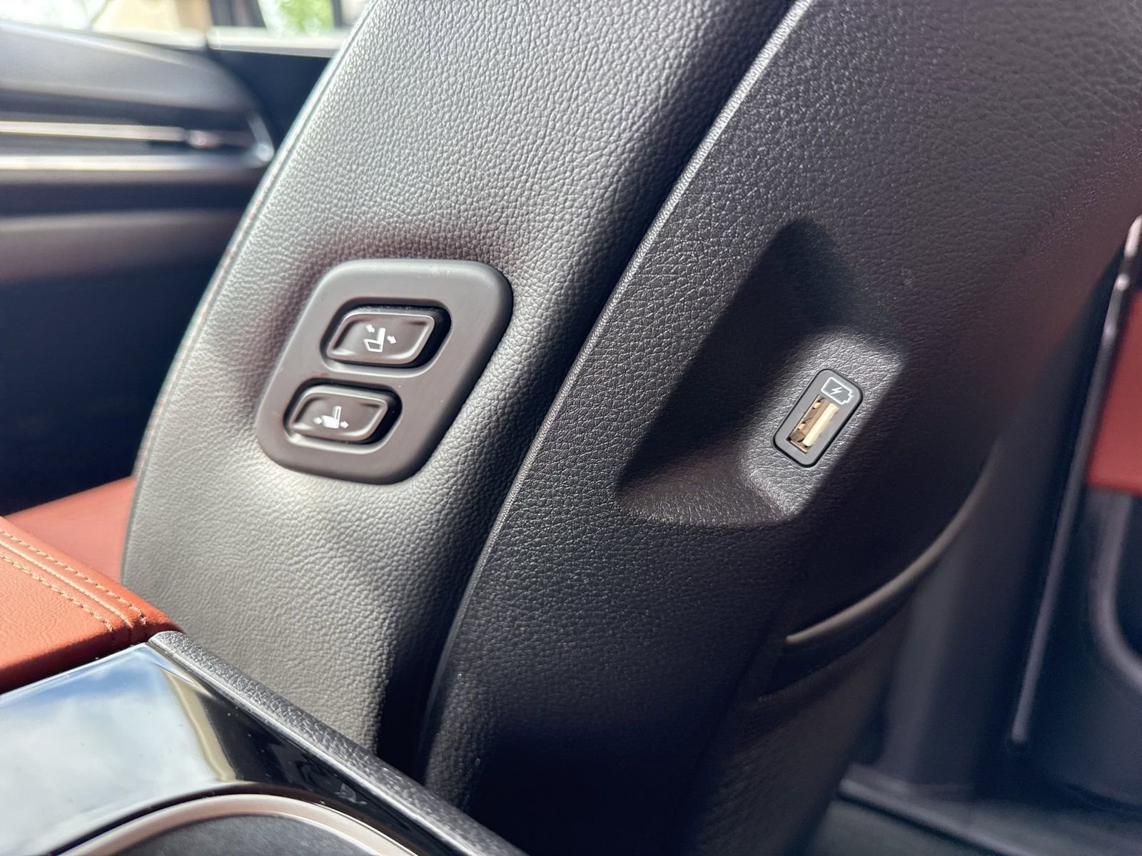 Used 2023 Kia Carnival SX Prestige image 21