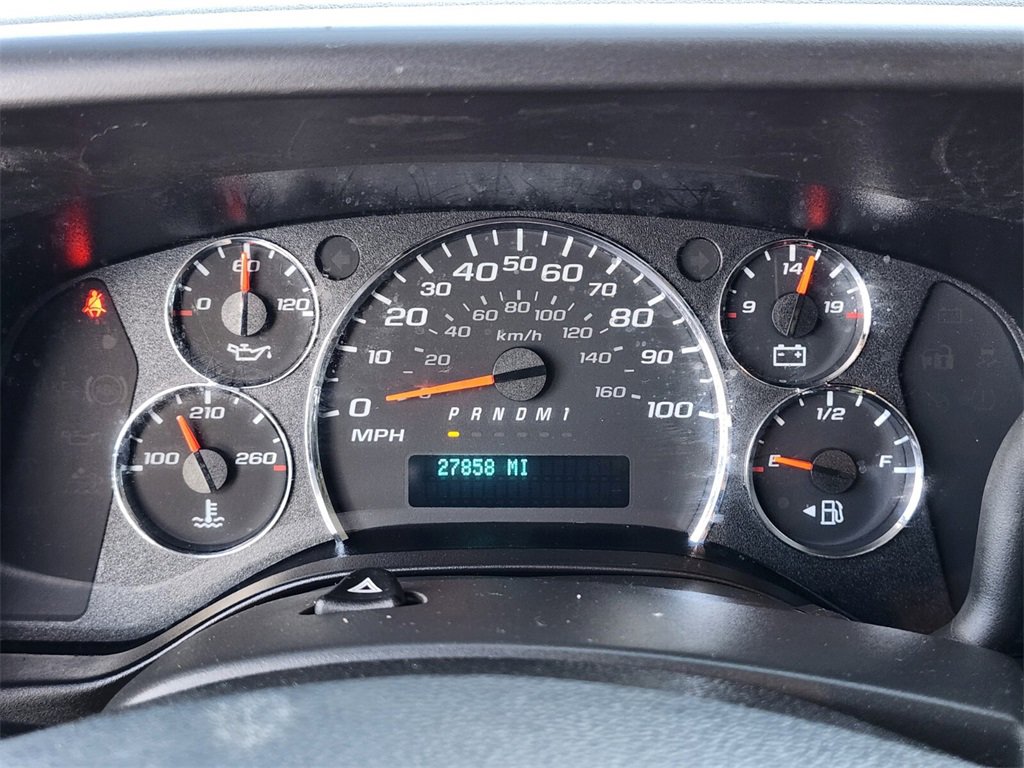 Used 2023 GMC Savana 2500 w/ Driver Convenience Package image 21