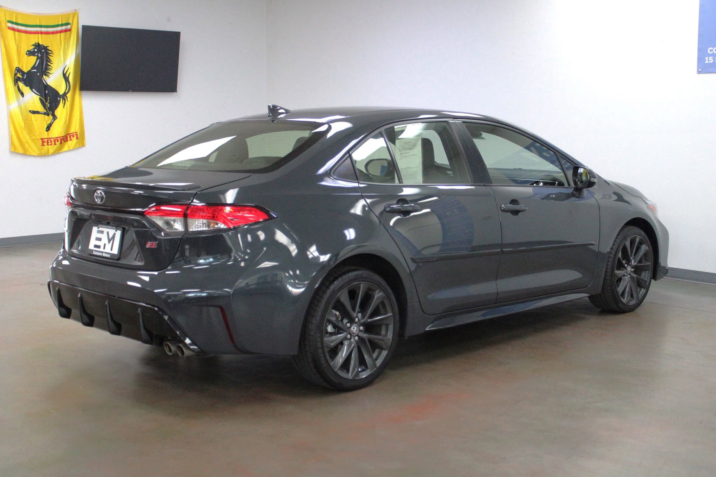 Used 2023 Toyota Corolla SE image 5