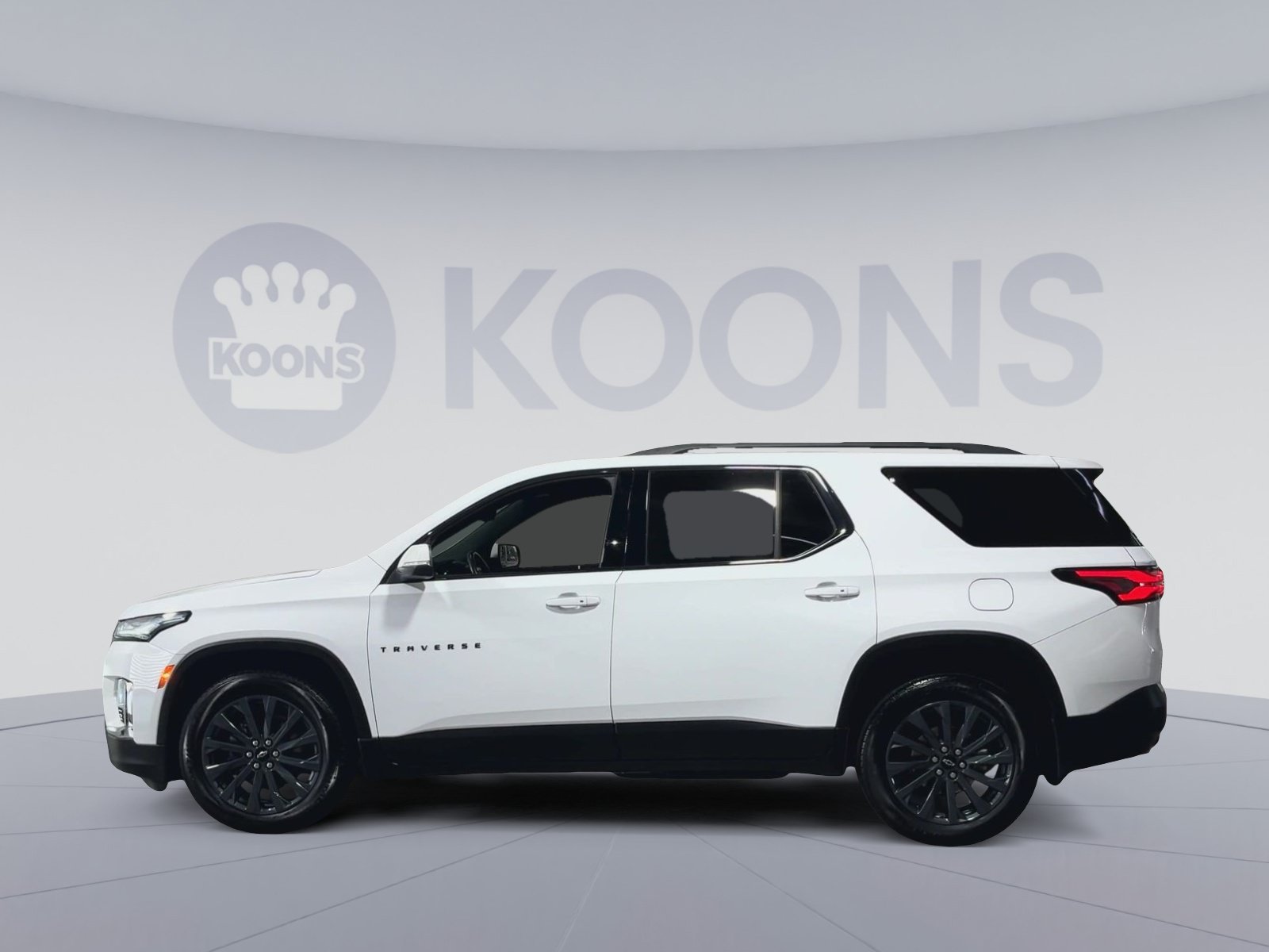 Used 2023 Chevrolet Traverse RS w/ LPO, Floor Liner Package AWD/4WD image 7