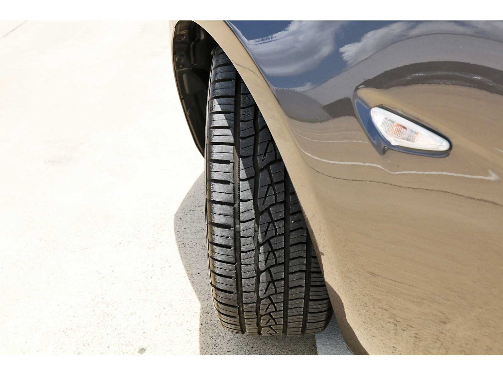 Used 2021 MAZDA MX-5 Miata Grand Touring RWD image 25