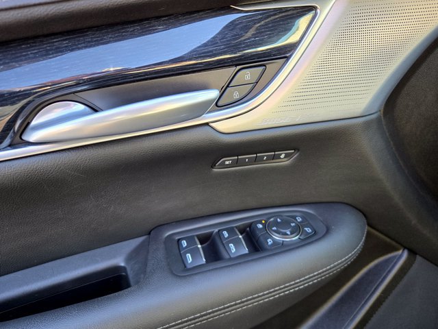 Used 2024 Cadillac XT5 Premium Luxury AWD/4WD image 21