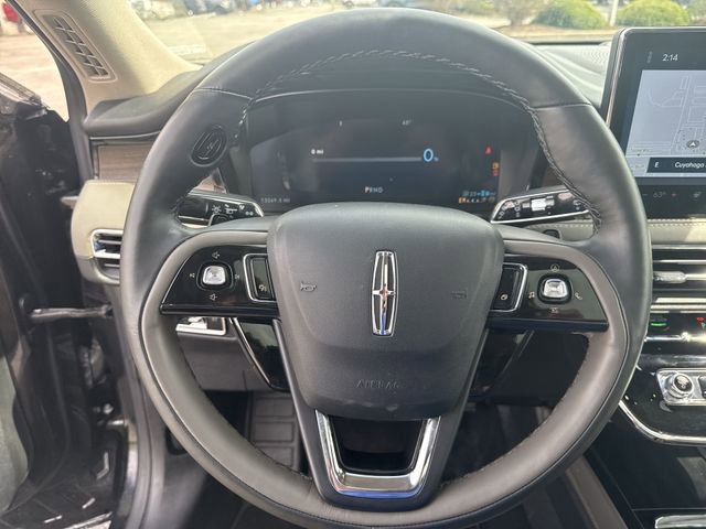 Used 2025 Lincoln Corsair Grand Touring w/ Equipment Group 301A image 13