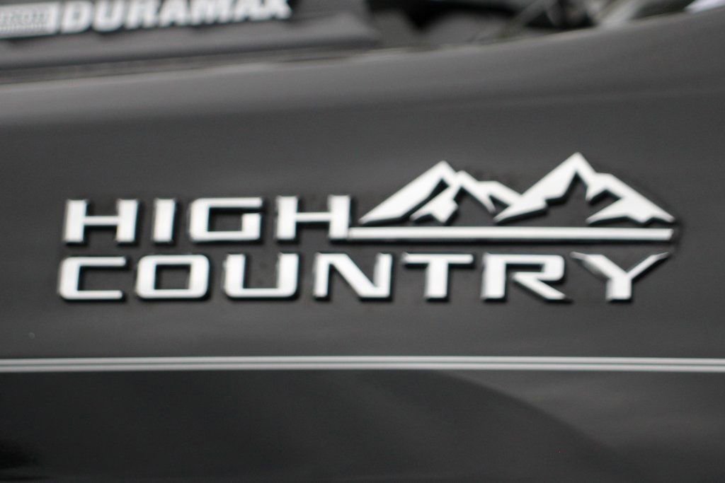 Used 2024 Chevrolet Silverado 2500 High Country w/ Technology Package image 49